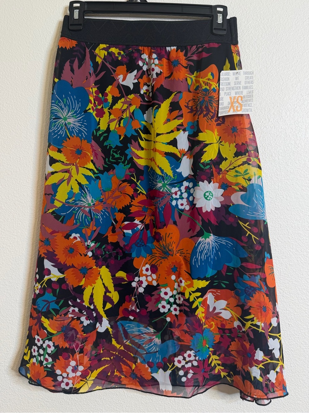 NWT LuLaRoe Women’s Floral Lined Skirt Size XS